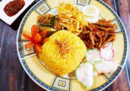 Nasi Uduk Kuning